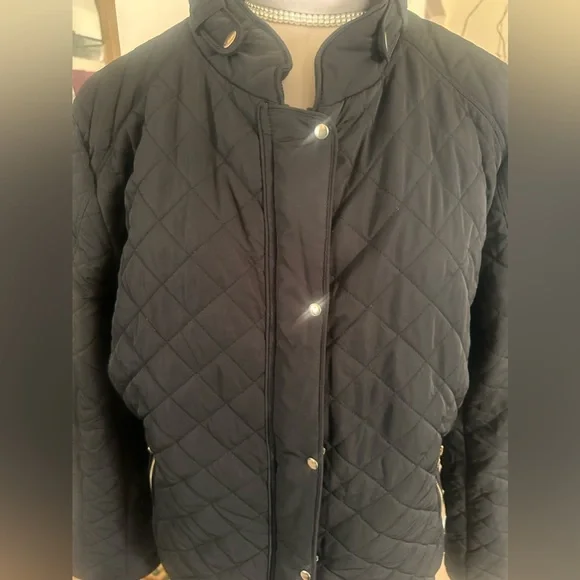 New York &Company Quilted Jacket - Picture 5 of 9
